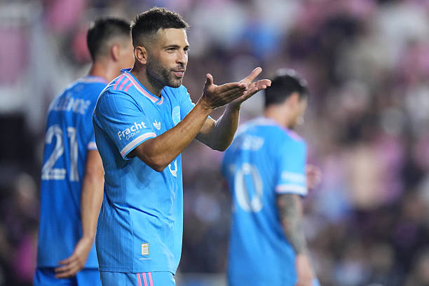 Barcelona Legend Jordi Alba Announces Retirement