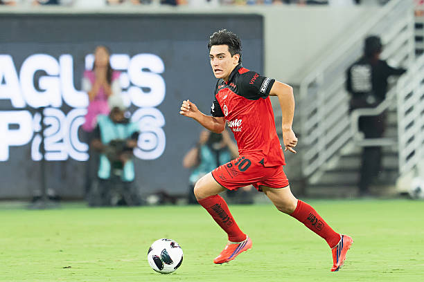 Liverpool plot transfer swoop for 17-year-old Mexican wonderkid